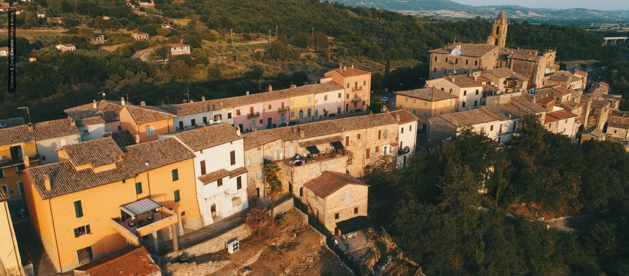 B&B Dimora Paolina Baschi Exterior photo